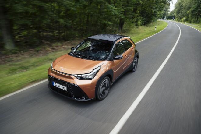 Αυτό είναι το νέο Τoyota Aygo Χ Cross Hybrid Electric