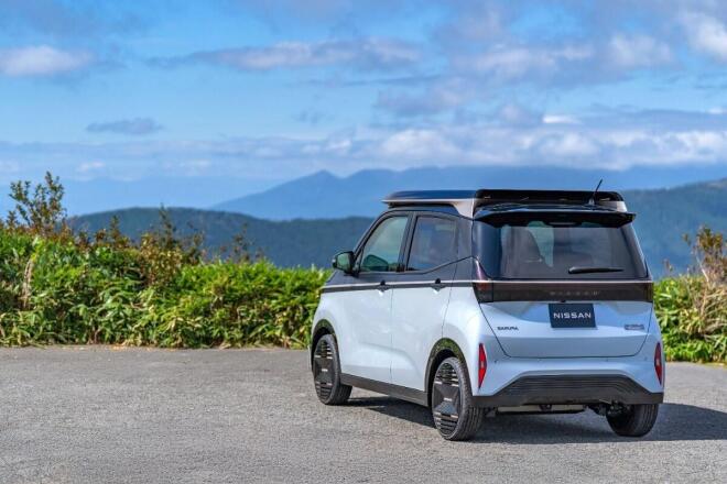 Nissan Sakura: Το αυτοκίνητο με τα ηλιακά πάνελ