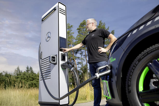 Mercedes-Benz ELF: Μια νέα προσέγγιση στη φόρτιση ηλεκτρικών οχημάτων