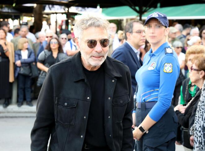 Κηδεία Διονύση Σαββόπουλου: Θοδωρής Αθερίδης