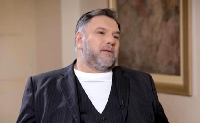 Γρηγόρης Αρναούτογλου: «Αν συνέχιζα το πρωινό θα είχα πολύ κακό τέλος!»