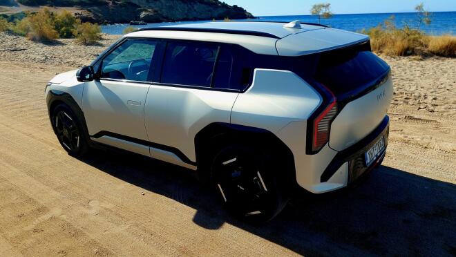 Kia EV3 Long Range: Δοκιμάζουμε το νέο ηλεκτρικό μοντέλο