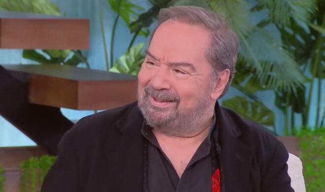 Φέτος, ο Σταμάτης Φασουλής σκηνοθετεί τη Δήμητρα Ματσούκα στην παράσταση Η Κόμμισα της Φάμπρικας