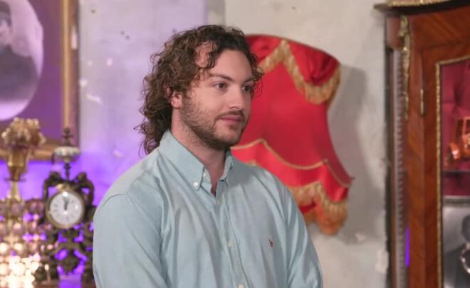 Cash or Trash: Νίκος έφερε τις συλλεκτικές πένες του παππού του