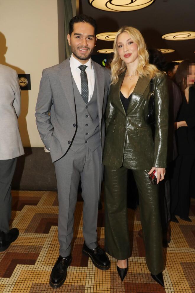 Χρήστος Μάστορας - Γαρυφαλλιά Καληφώνη