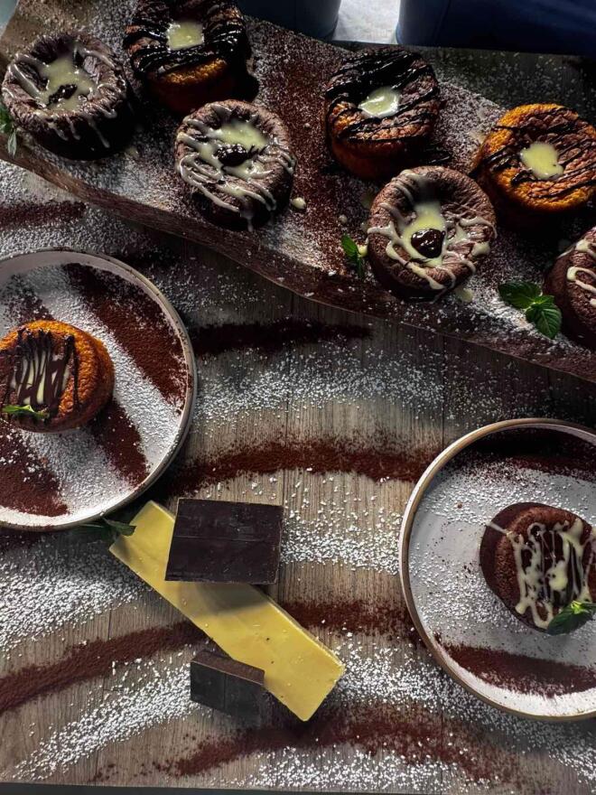 Tρεις εύκολες συνταγές για γλυκά