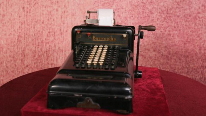 Cash or Trash: Οι γραβάτες με φιγούρες κινουμένων σχεδίων!