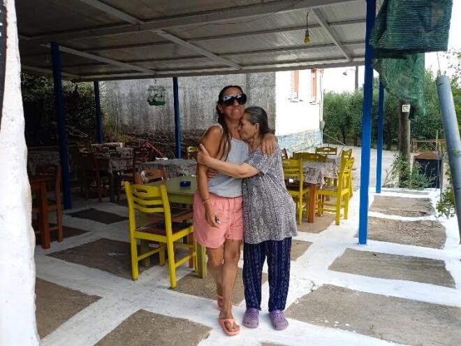  Με την Αννούλα στο μπλόκο της Κοκκινιάς