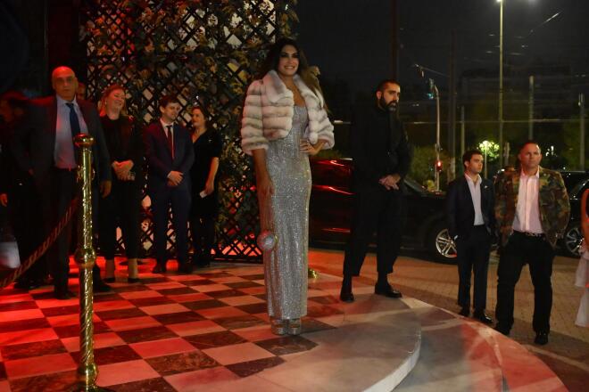 Η Κίμπερλι Γκίλφοϊλ στον Κωνσταντίνο Αργυρό