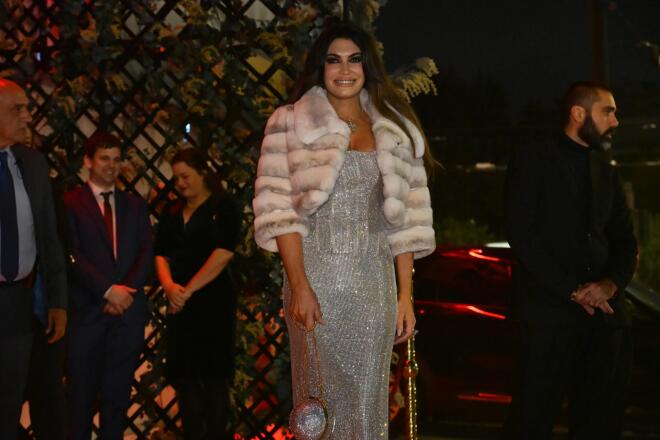 Η Κίμπερλι Γκίλφοϊλ στα μπουζούκια