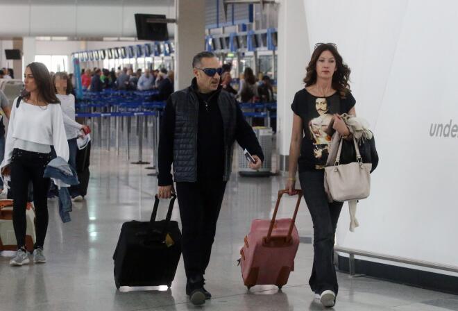 Νότης Σφακιανάκης-Κίλι Σφακιανάκη Αφροδίτη Σφακιανάκη