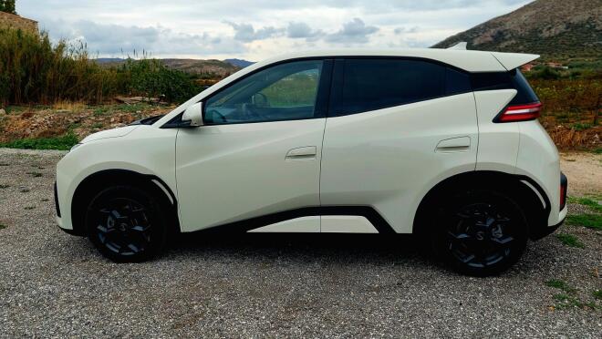 Δοκιμάζουμε το νέο BYD Dolphin Surf Boost με 157 ίππους