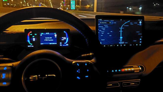 Δοκιμάζουμε το νέο BYD Dolphin Surf Boost με 157 ίππους