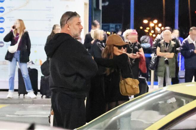 Δέσποινα Βανδή: Η stylish εμφάνιση στο αεροδρόμιο με Gucci βαλίτσα