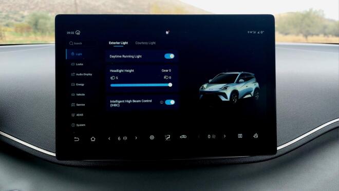 Δοκιμάζουμε το νέο BYD Dolphin Surf Boost με 157 ίππους