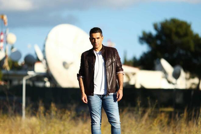 Νέο τραγούδι για τον Βασίλη Δήμα: «Από δω κι οι άλλες πάνε»