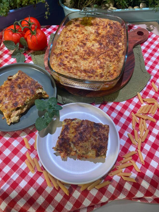 Πένες σουφλέ με μπεσαμέλ- έκπληξη