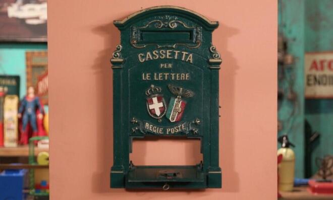 Πλήρης συλλογή της Ολυμπιακής από τα χρόνια του Ωνάση στο Cash or Trash!