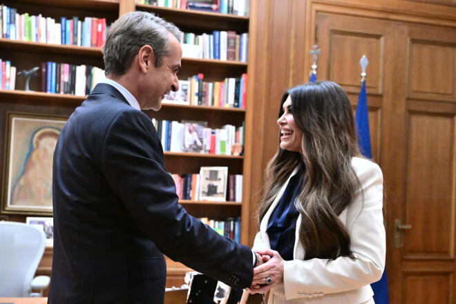 Πρώτη συνάντηση Μητσοτάκη - Γκίλφοϊλ στο Μαξίμου