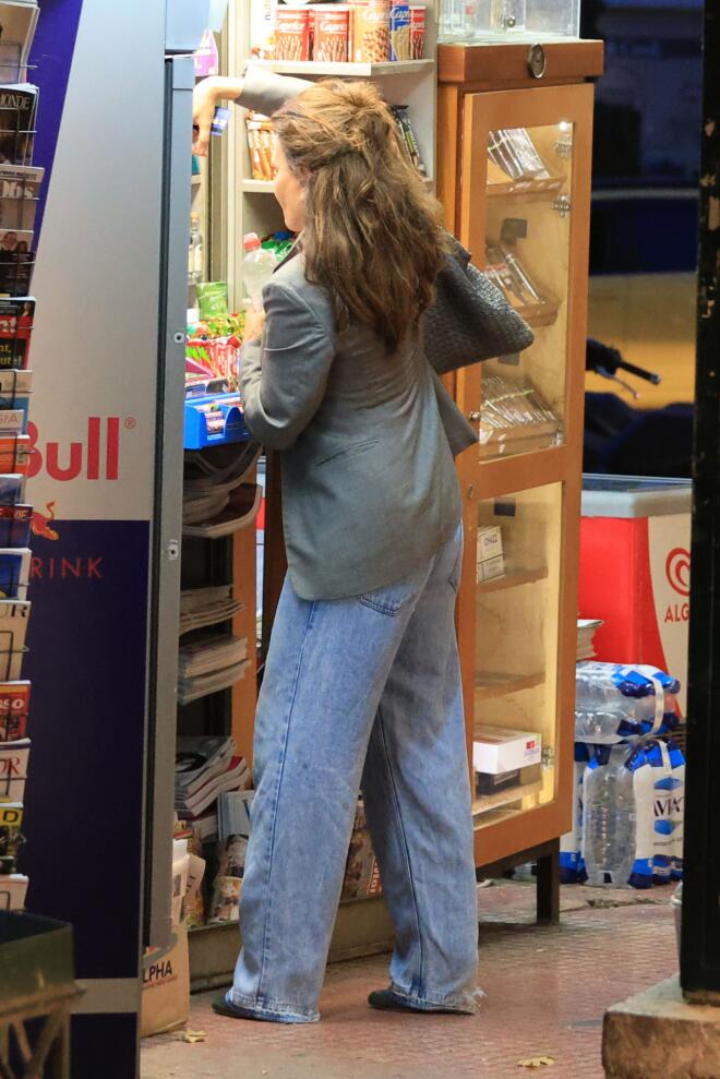 Δήμητρα Ματσούκα στο κέντρο της Αθήνας 