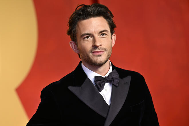 Τζόναθαν Μπέιλι: Ο πιο σέξι άντρας του 2025 σύμφωνα με το People