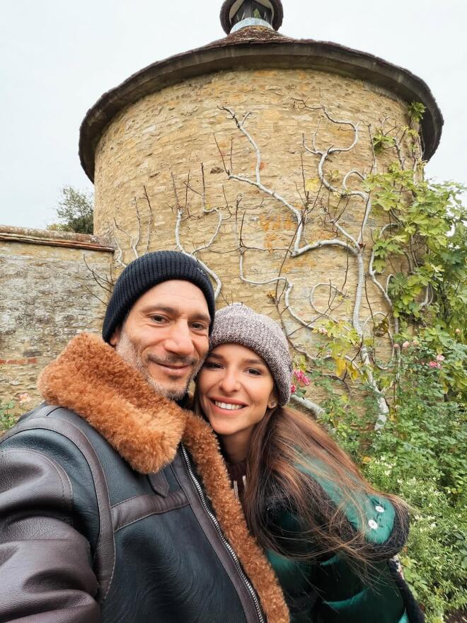 Eριέττα Κούρκουλου: Το ταξίδι στο Λονδίνο με τον σύζυγο και τα παιδιά της