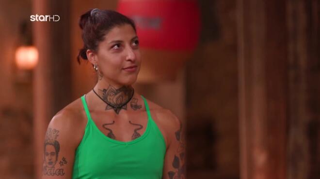 Η Στέλλα αποχώρησε με δάκρυα από τη Φάρμα