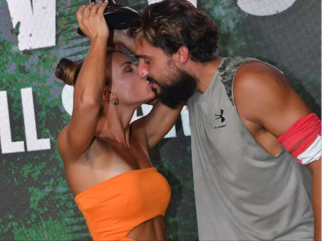 Έρωτες που «γεννήθηκαν» στην τηλεόραση! - Πόσοι κράτησαν στον χρόνο;