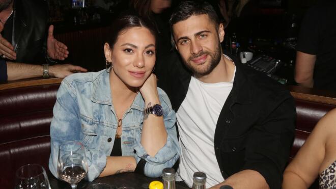 Έρωτες που «γεννήθηκαν» στην τηλεόραση! - Πόσοι κράτησαν στον χρόνο;