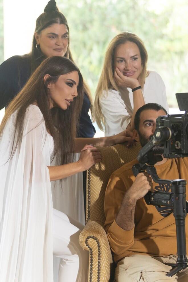 Κέλλυ Κελεκίδου: Backstage του music video του νέου τραγουδιού «Σπίτι Σου»