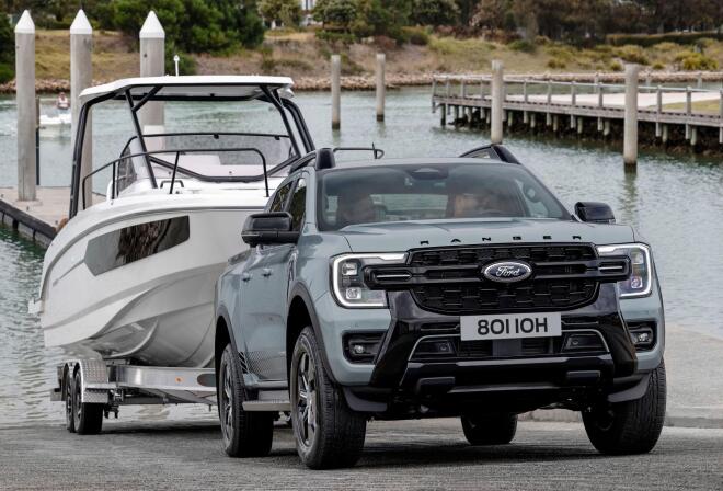 Ford Ranger Plug-In Hybrid: Σέρνει...καράβι