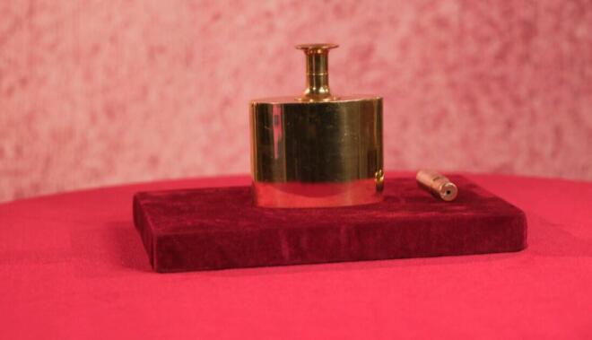 Cash or Trash: Το αντικείμενο που μετράει περισσότερα από 100 χρόνια ζωής