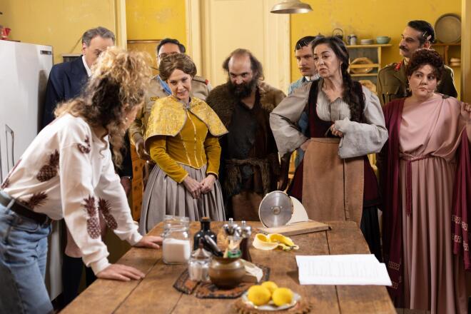 Τα Φαντάσματα: Η... πεθερά κι η αναστάτωση που φέρνει στο αρχοντικό!