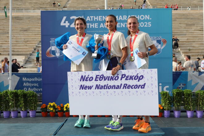 42ος Αυθεντικός Μαραθώνιος: Απονομές για τον Αγώνα των 10 χλμ/ Eurokinissi Παναγόπουλος Γιάννης