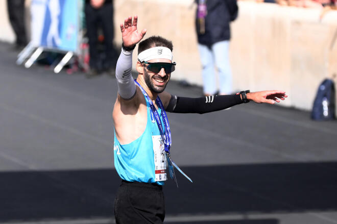 Ο Παναγιώτης Καραΐσκος νικητής του Μαραθωνίου