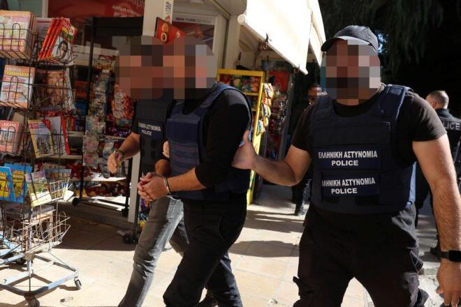 Προφυλακίστηκαν 2 Καργάκηδες