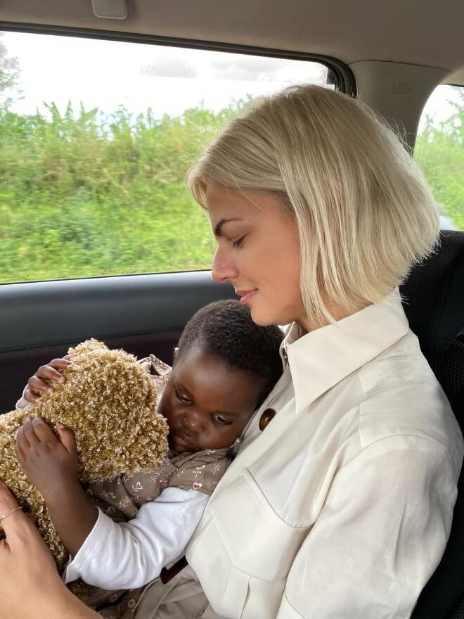 Χριστίνα Κοντοβά: Γιορτάζει τα 5 χρόνια με την κόρη της, Έιντα