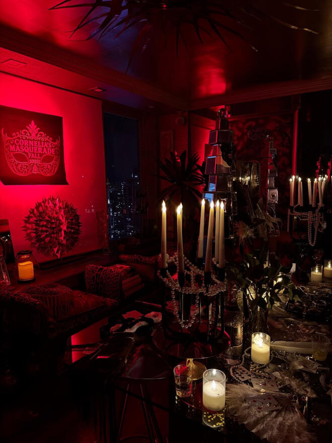 Νεφέλη Λιβιεράτου: Η νέα ζωή στη Νέα Υόρκη - Γιόρτασε το Halloween