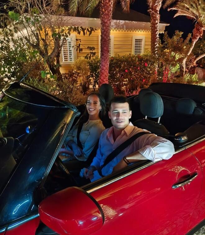 Νεφέλη Λιβιεράτου: Η νέα ζωή στη Νέα Υόρκη - Γιόρτασε το Halloween