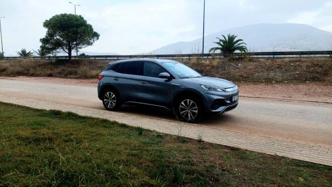 Οδηγούμε το ανανεωμένο ηλεκτρικό BYD ΑΤΤΟ 3