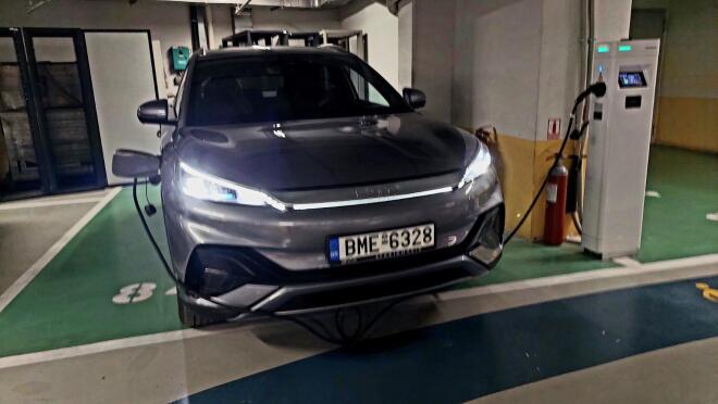 Οδηγούμε το ανανεωμένο ηλεκτρικό BYD ΑΤΤΟ 3