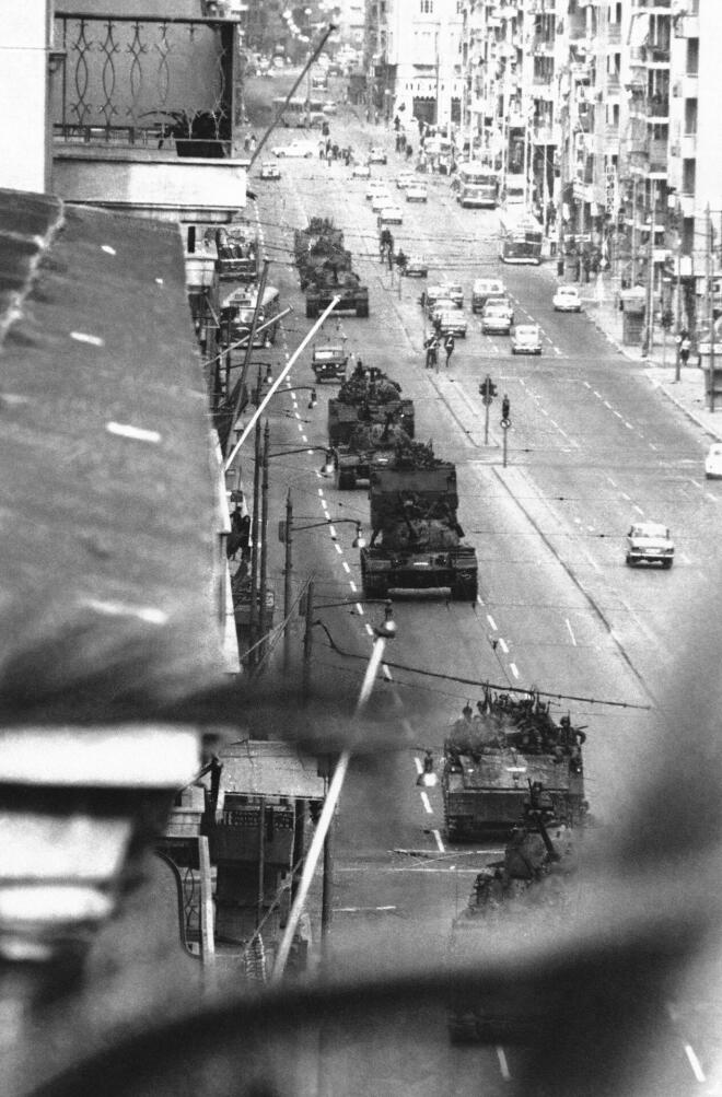 Πολυτεχνείο 1973: Τα τανκς στους δρόμους