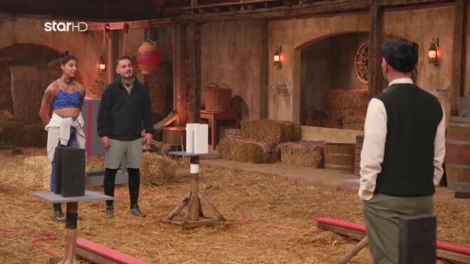 ΑΠΟΧΩΡΗΣΑΝ ΛΑΜΠΡΟΣ ΚΑΙ ΣΤΕΛΛΑ