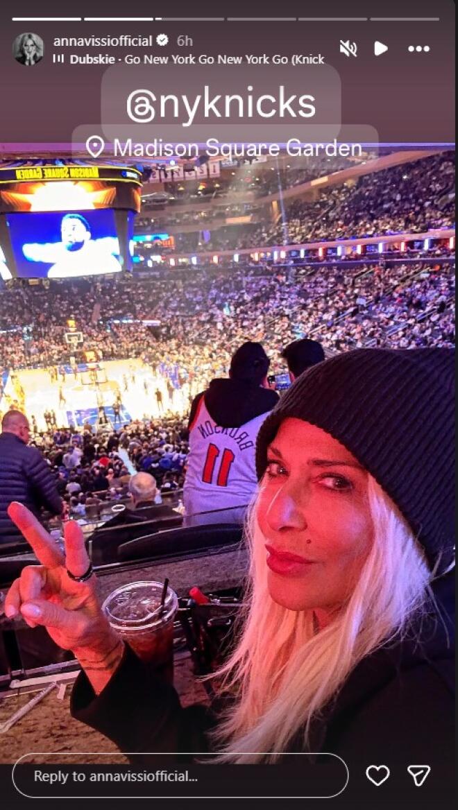 Άννα Βίσση: Στη Νέα Υόρκη και σε αγώνα NBA μαζί με τα εγγόνια της