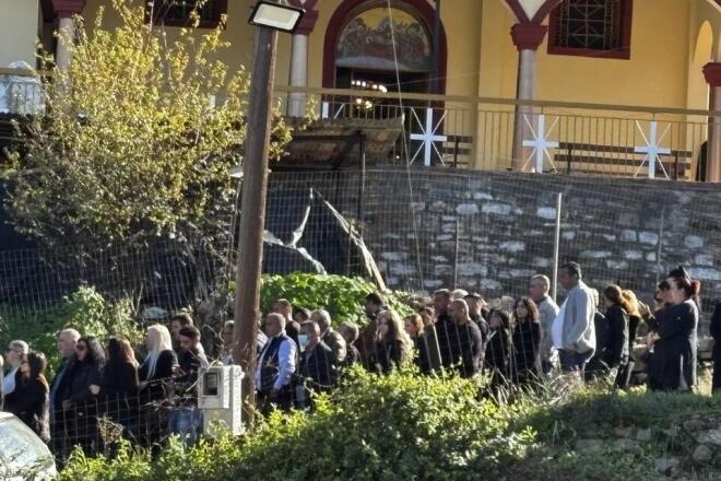 Κηδεία 3χρονου Αχαΐα 7