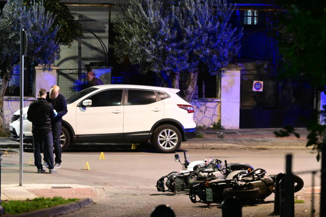 Άγιος Δημήτριος: Διαρρήκτες τραυμάτισαν αστυνομικούς σε καταδίωξη!