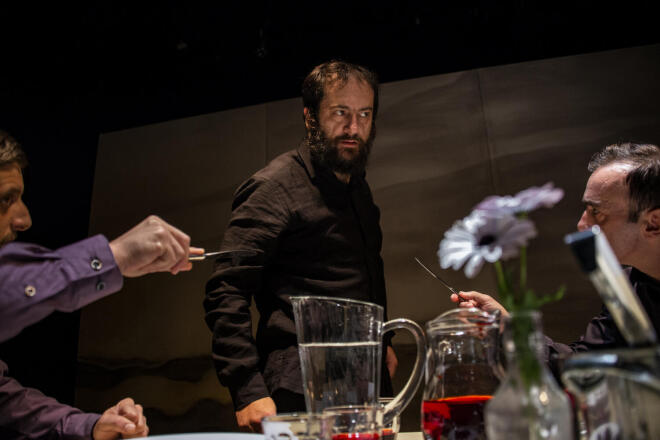 Ο Ιωσήφ Ιωσηφίδης στην παράσταση Καλά εσύ σκοτώθηκες νωρίς