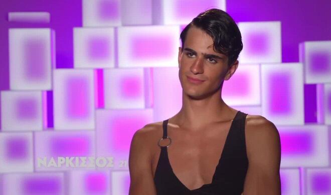 GNTM: Στον Νάρκισσο δεν άρεσε η κίνηση της... φίλης του!