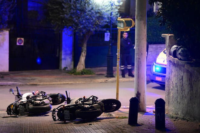 Ρομά εμβόλισαν αστυνομικούς