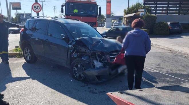 Από το τροχαίο τραυματίστηκε θανάσιμα ένα ζευγάρι ηλικιωμένων - irafina.gr